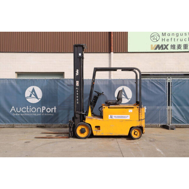 1989 يال ERC30AG-46722629