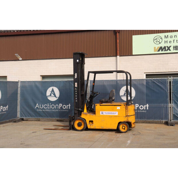 1989 يال ERC30AG-46722630