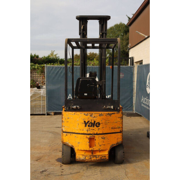 1989 يال ERC30AG-46722632