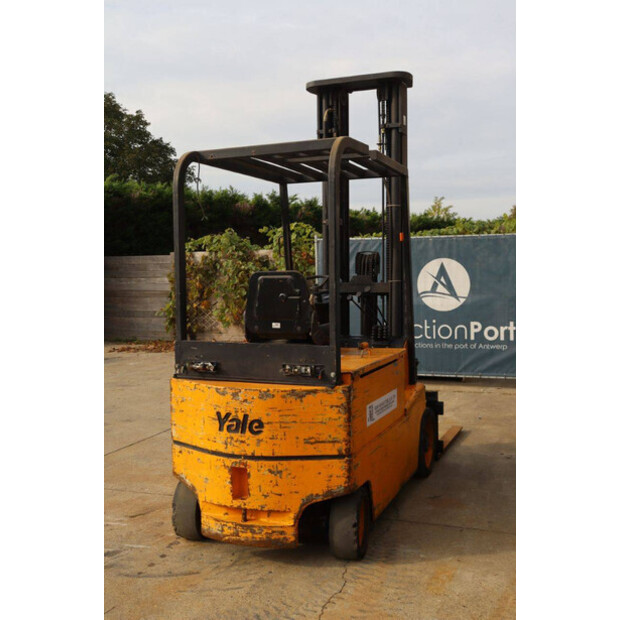 1989 يال ERC30AG-46722633