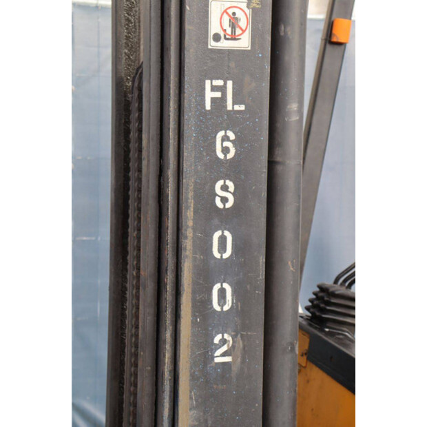 1989 يال ERC30AG-46722640