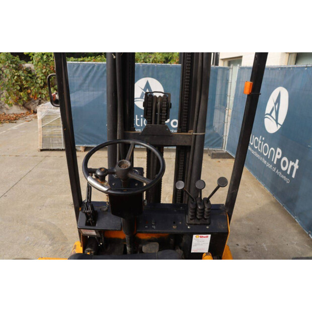 1989 يال ERC30AG-46722646