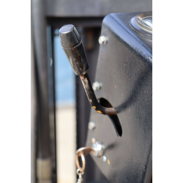 1989 يال ERC30AG-46722652