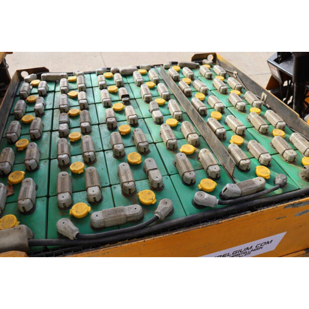 1989 يال ERC30AG-46722658