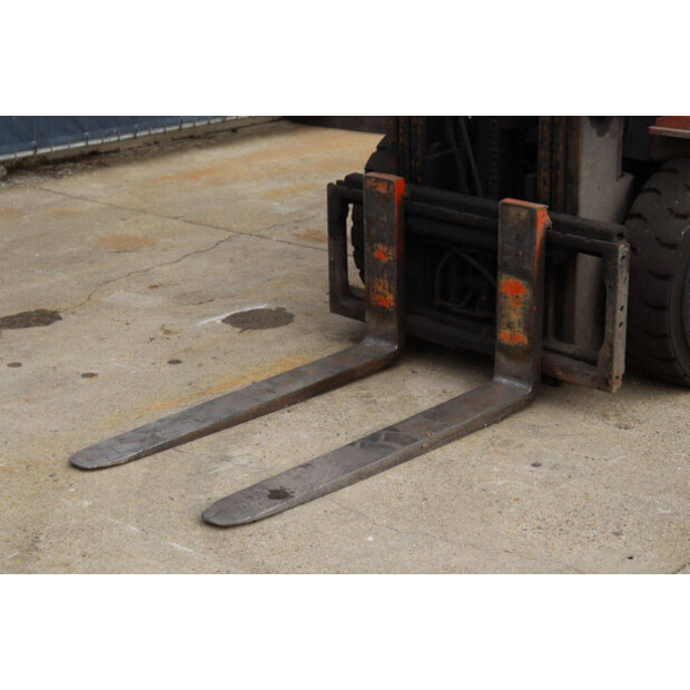 2000 Toyota 42-7FGF25-46722673