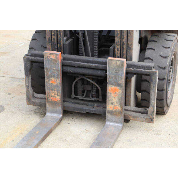 2000 Toyota 42-7FGF25-46722674