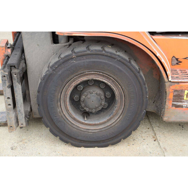 2000 Toyota 42-7FGF25-46722676