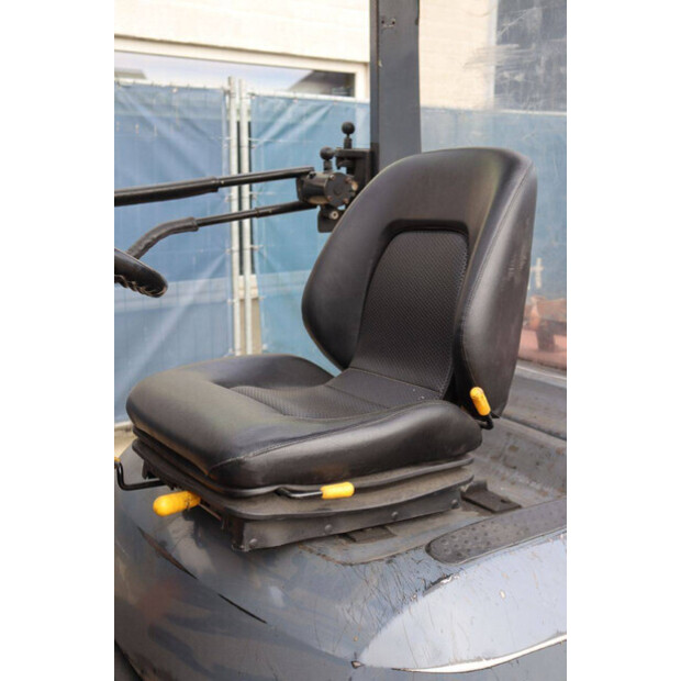 2000 Toyota 42-7FGF25-46722685