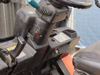 2000-toyota-42-7fgf25-1444491-46722686