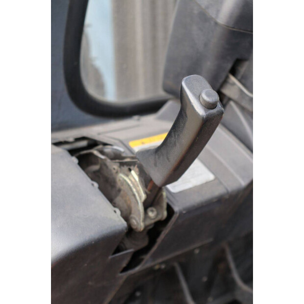 2000 Toyota 42-7FGF25-46722688