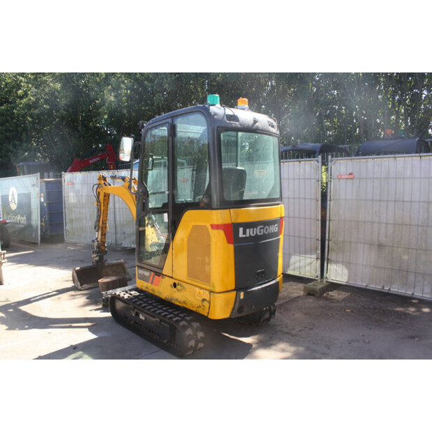 2021 LiuGong 9018F-46722698