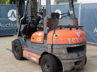 1997-toyota-42-6fgf25-1444494-46722741