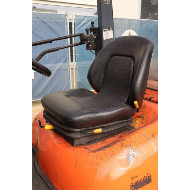 1997 تويوتا 42-6FGF25-46722760