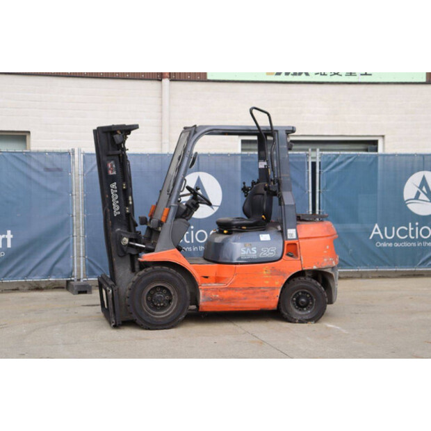 2007 تويوتا 42-7FGF25-46722770