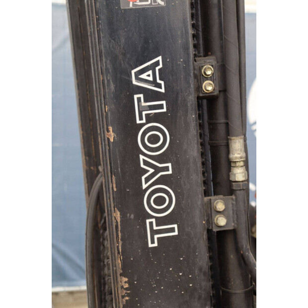 2007 تويوتا 42-7FGF25-46722780