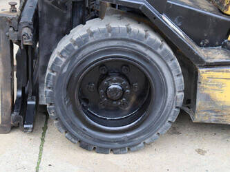 1998-yale-gdp30tf-1444497-46722852