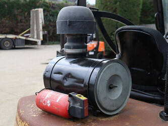 1998-yale-gdp30tf-1444497-46722859