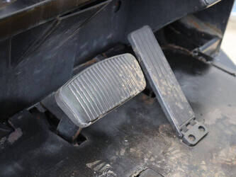 1998-yale-gdp30tf-1444497-46722865