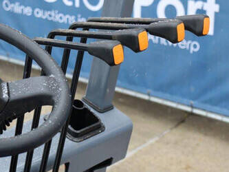 2023-vmax-cpcd20-1444499-46722957