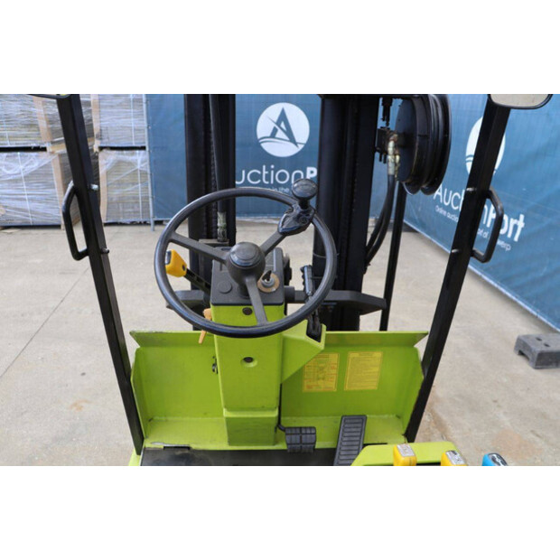 1985 كلارك TM15-46723011