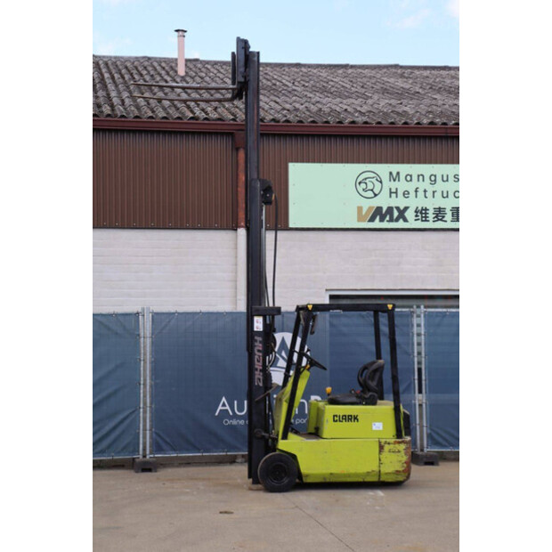 1985 كلارك TM15-46723025