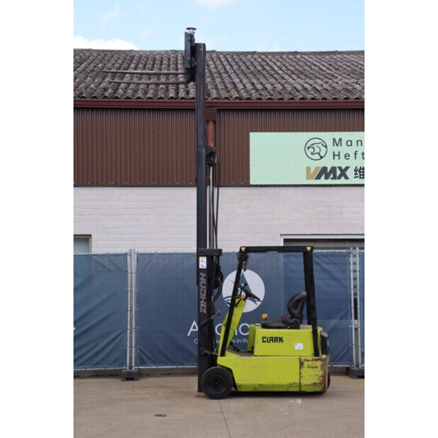 1985 كلارك TM15-46723026