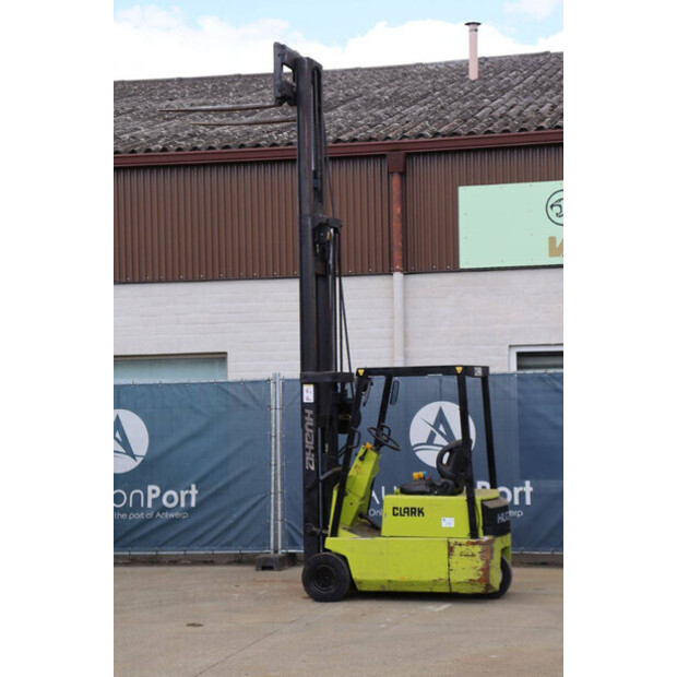 1985 كلارك TM15-46723027