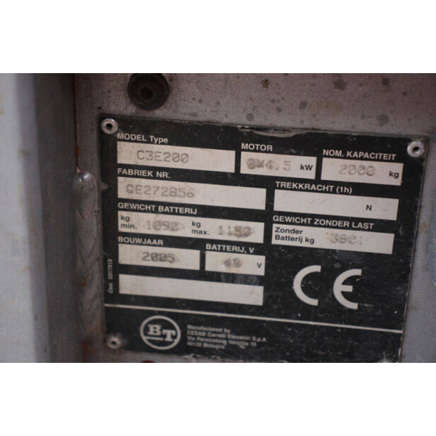 2005 BT C3E200-46723275