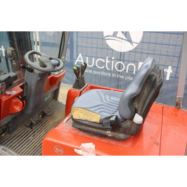 2005 BT C3E200-46723278