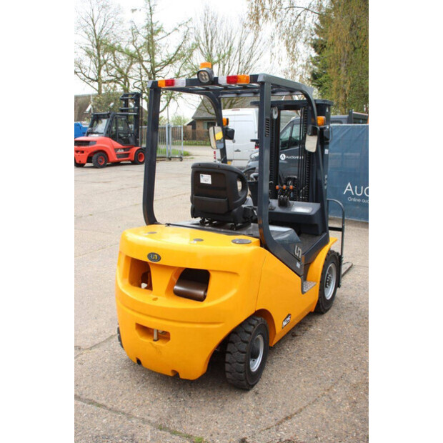 يونيكاريرز N25-46723292