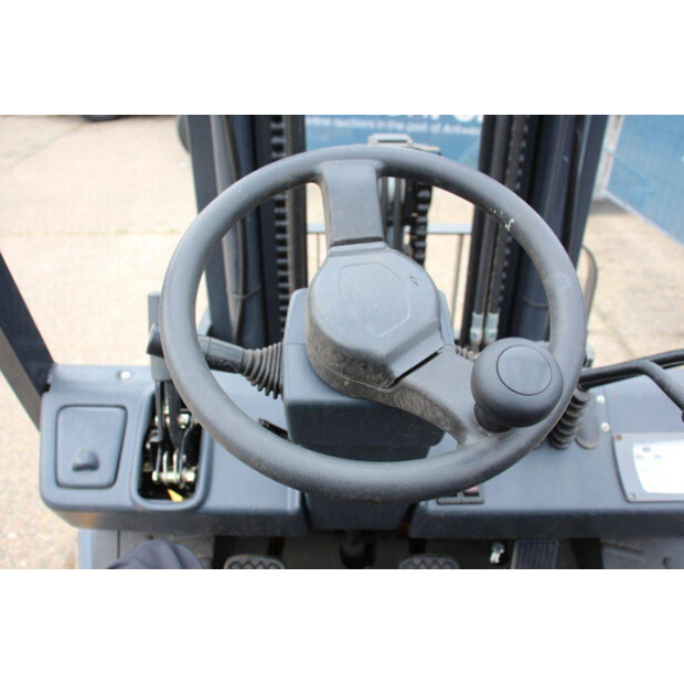 يونيكاريرز N25-46723314