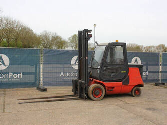 Image de CHARIOTS ÉLÉVATEURS 2008 Linde E40P