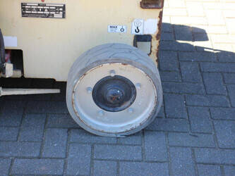 jlg-3246es-1444512-46723360