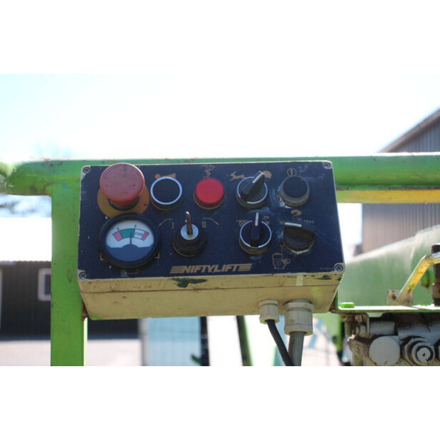 1999 نيفتيليفت HR12NDE-46723389