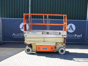 2006-jlg-2030es-1444514-46723399