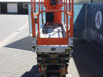 2006-jlg-2030es-1444514-46723401