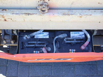 2006-jlg-2030es-1444514-46723411