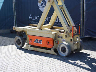 2006-jlg-2030es-1444514-46723421