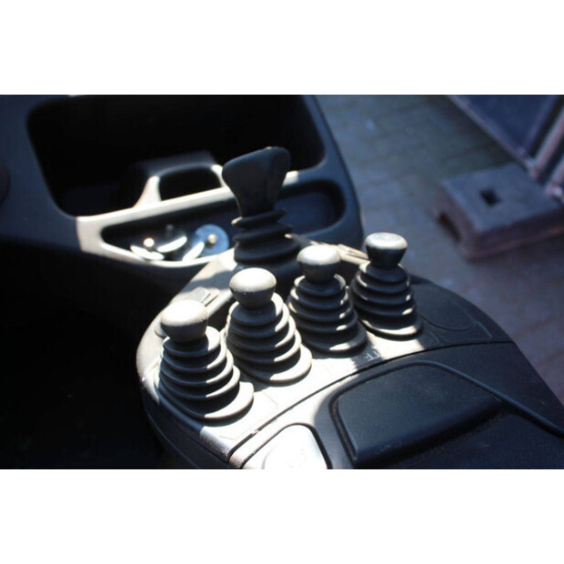 2015 Linde E25-01-46723448