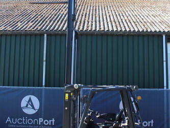 2015-linde-e25-01-1444515-46723454