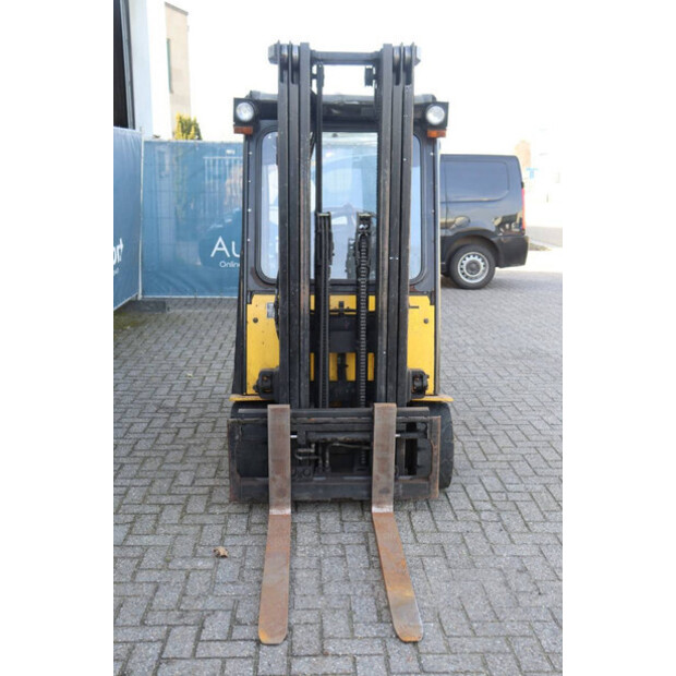 2011 Hyundai 20B-7-46723494