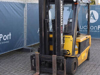 2011-hyundai-20b-7-1444517-46723495