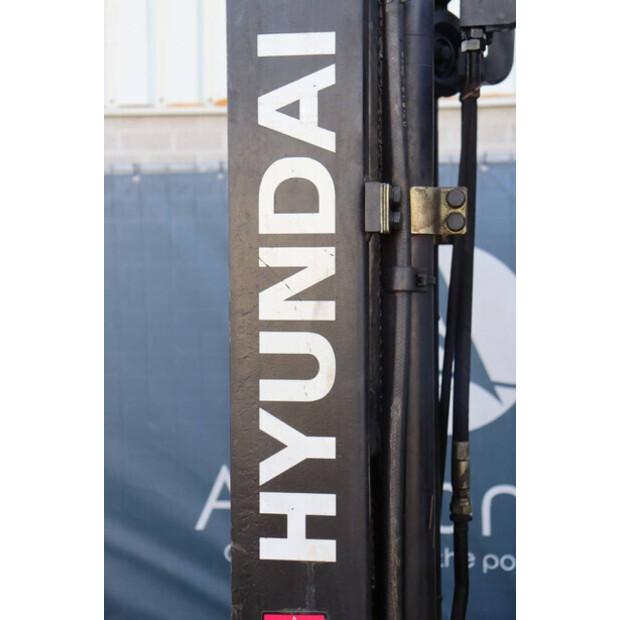 2011 Hyundai 20B-7-46723501