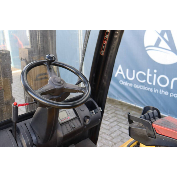 2011 Hyundai 20B-7-46723508