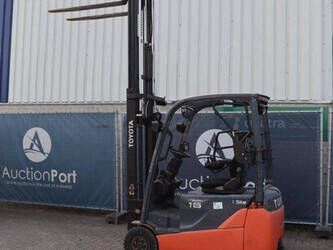 2012-toyota-8fbet16-1444518-46723545