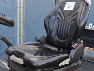 2006-still-r60-30-1444519-46723567