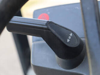 2006-still-r60-30-1444519-46723572