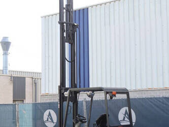 2006-still-r60-30-1444519-46723578