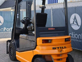 2003-still-r60-35-1444523-46723662