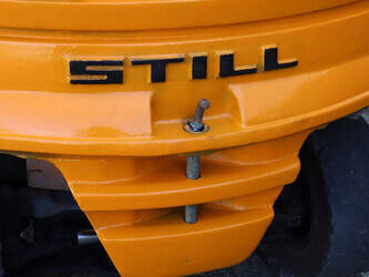 2003-still-r60-35-1444523-46723673